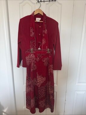 Vintage Tradition Red Three-Piece Skirt Suit Set – Size 10